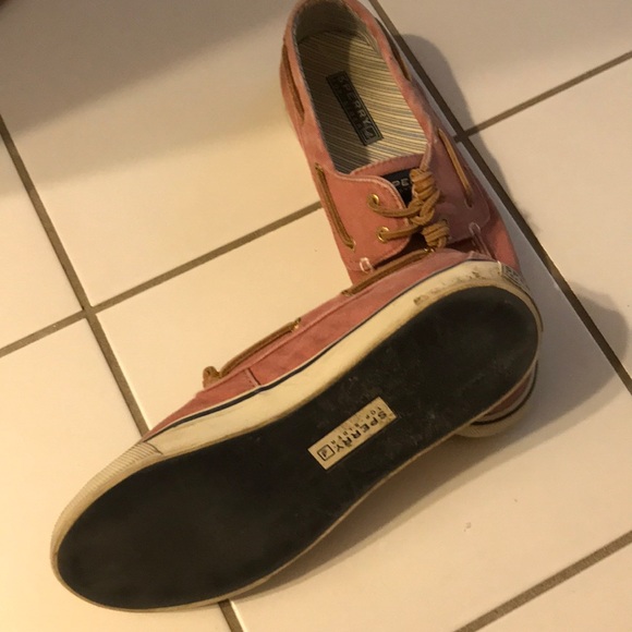 Sperry shoes - Picture 2 of 2